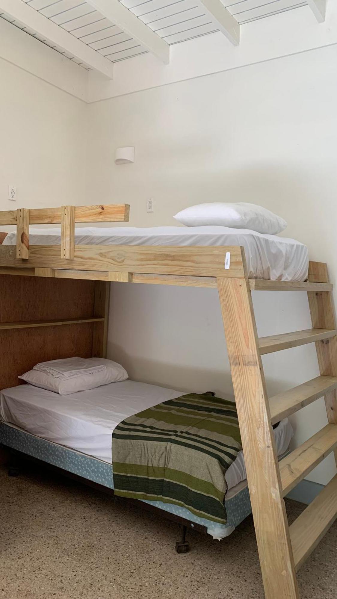 Gordon Town Kotch Hostel Кингстън Екстериор снимка